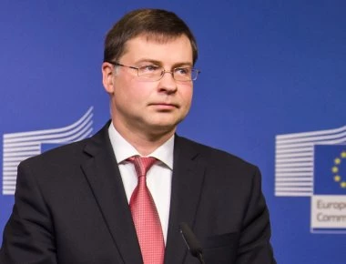 Β. Ντομπρόβσκς: «Η οικονομία της Ελλάδας έχει καλές δυνατότητες για οικονομική ανάκαμψη»